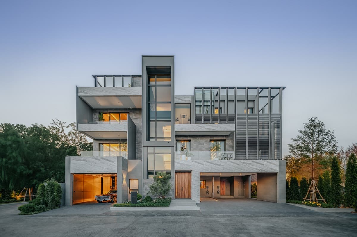95E1 Ninety Five East One — Image 3