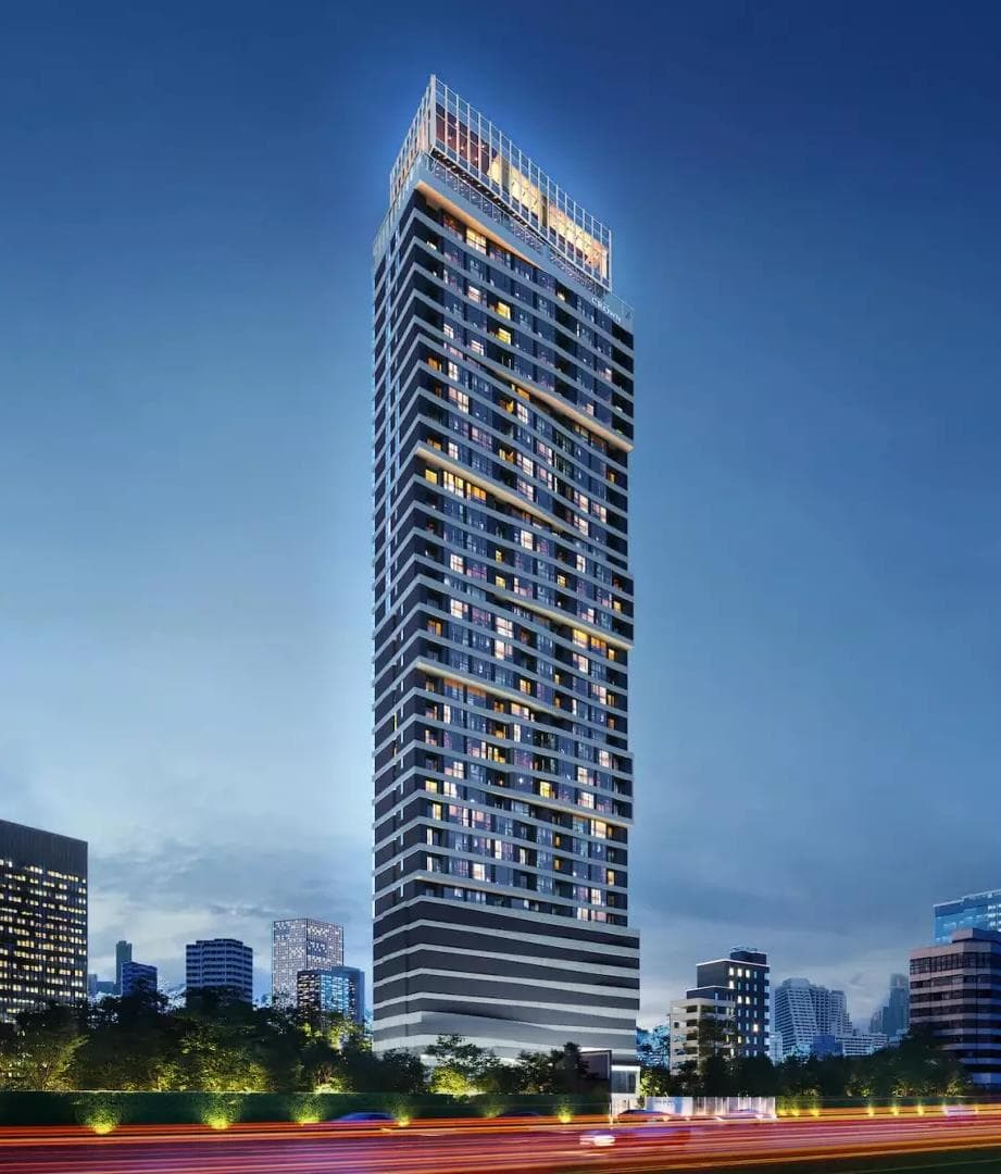The Crown Residences — Image 1
