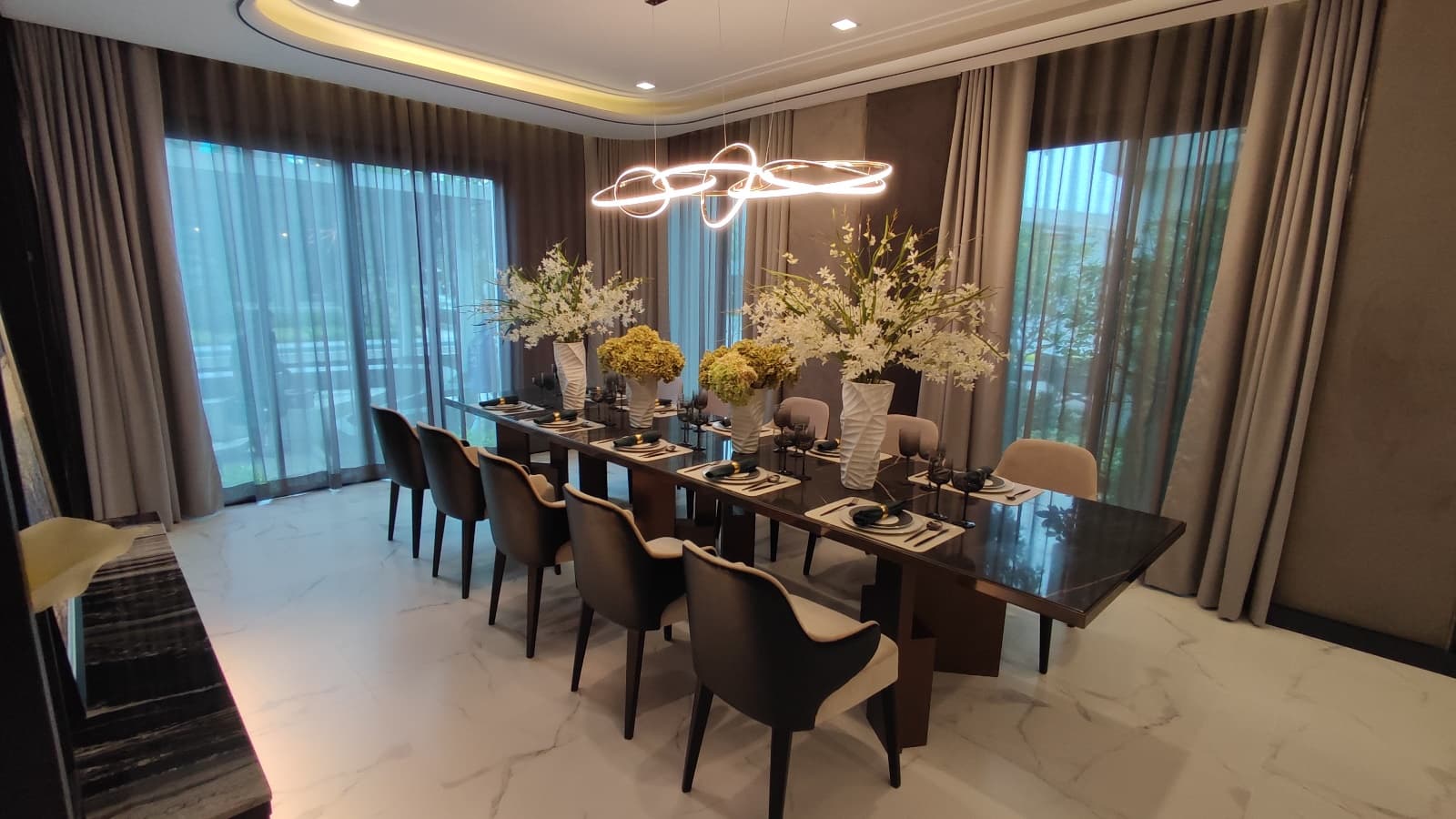 Bangkok Boulevard Signature Sathorn - Pinklao — Image 2